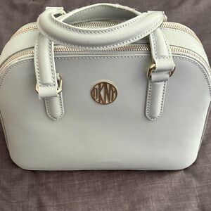 DKNY Elegant Light Blue Handbag